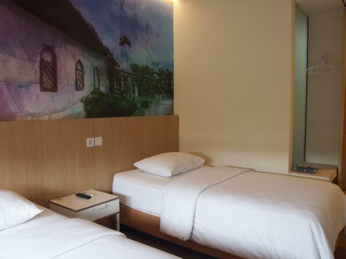 The City Hotel Ambon Ngoại thất bức ảnh